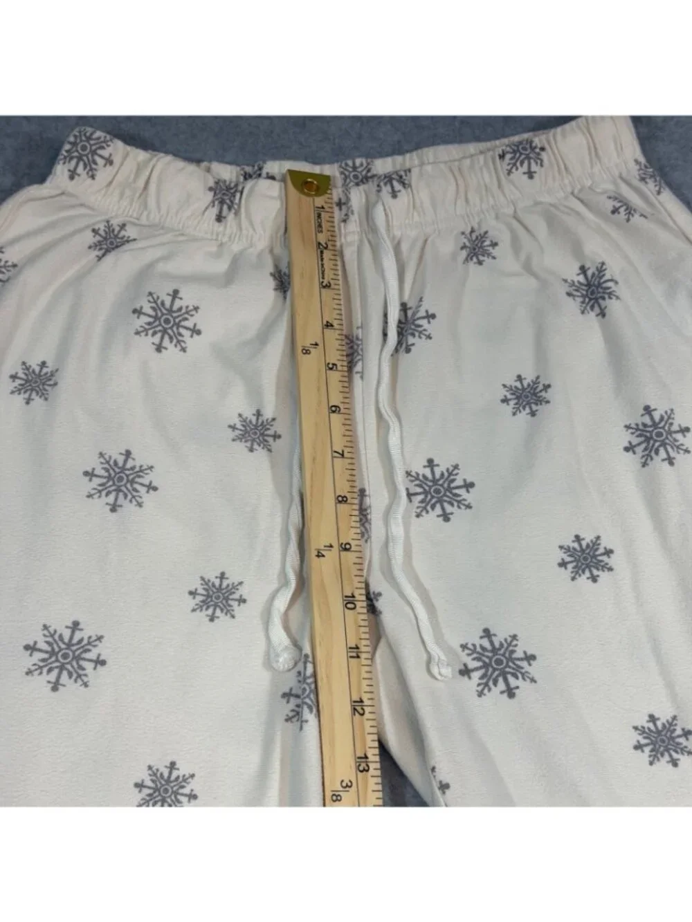 Nautica Sleepwear Women’s Medium White Snowflake Print Pajama Lounge Pants Soft